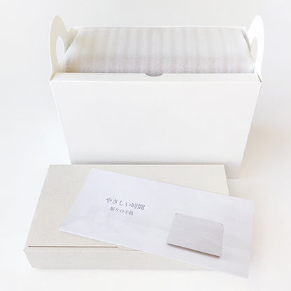 商品は丁寧に梱包してお届けいたします。説明書も付属しています。: