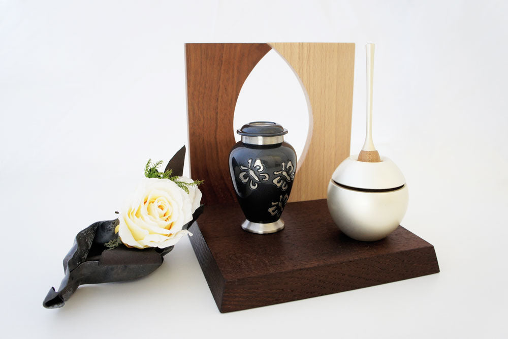 ミニ骨壷|グランブルー|パピヨン(真鍮製)