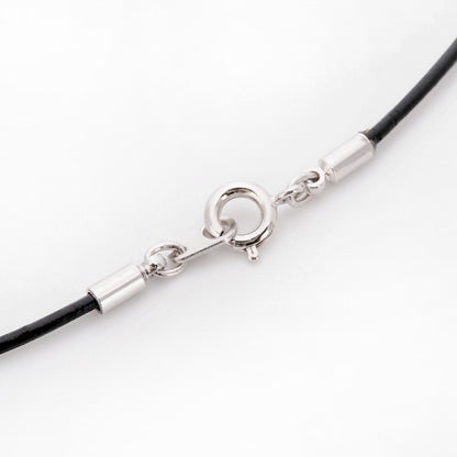 天使の輪革紐(太さ1mm・長さ50cm)
