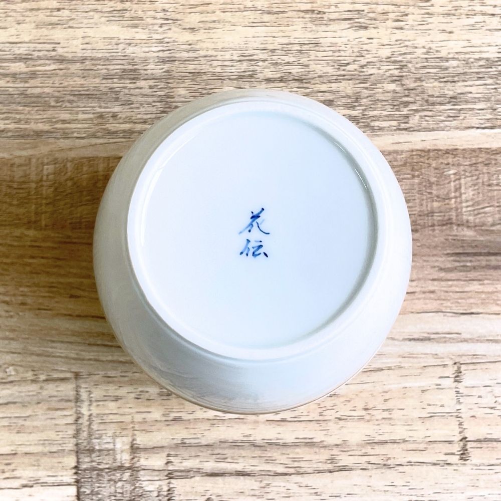 ミニ骨壷|有田焼・白磁金彩(陶器製)（日本製）