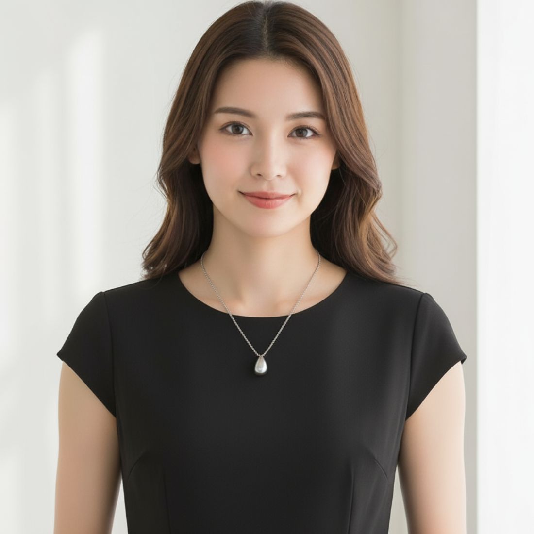 遺骨ペンダント|涙のしずく・ホワイトゴールド18金（日本製）