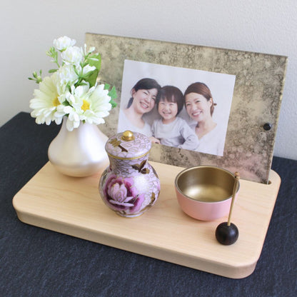 使用例　※おりん、骨壷、花瓶、花は別売